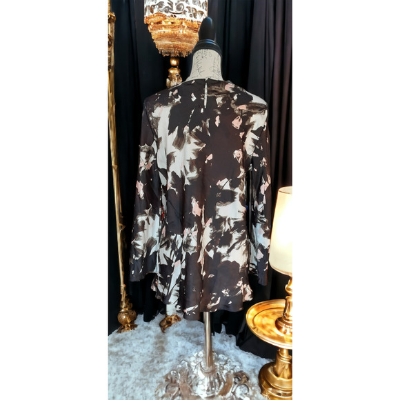 50% OFF) NWT Lafayette 148 New York Silk Blouse Black Multi Shirt MSRP $450 - Picture 3 of 9